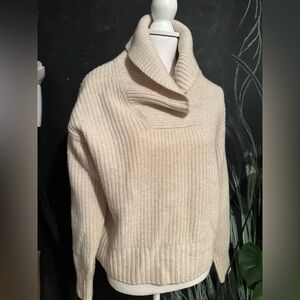 Everlane wool sweater.
Size s
